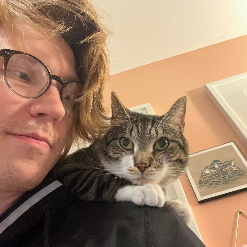 Meet your Posher, Cory